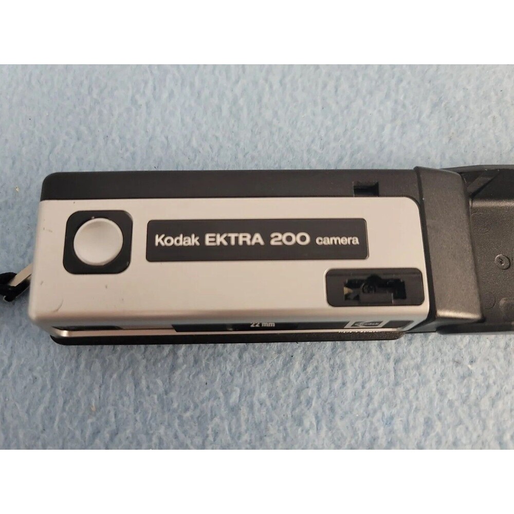 Vintage Kodak Ektra 200 110 Film Camera – Fold-Out Compact – 1970s - untested